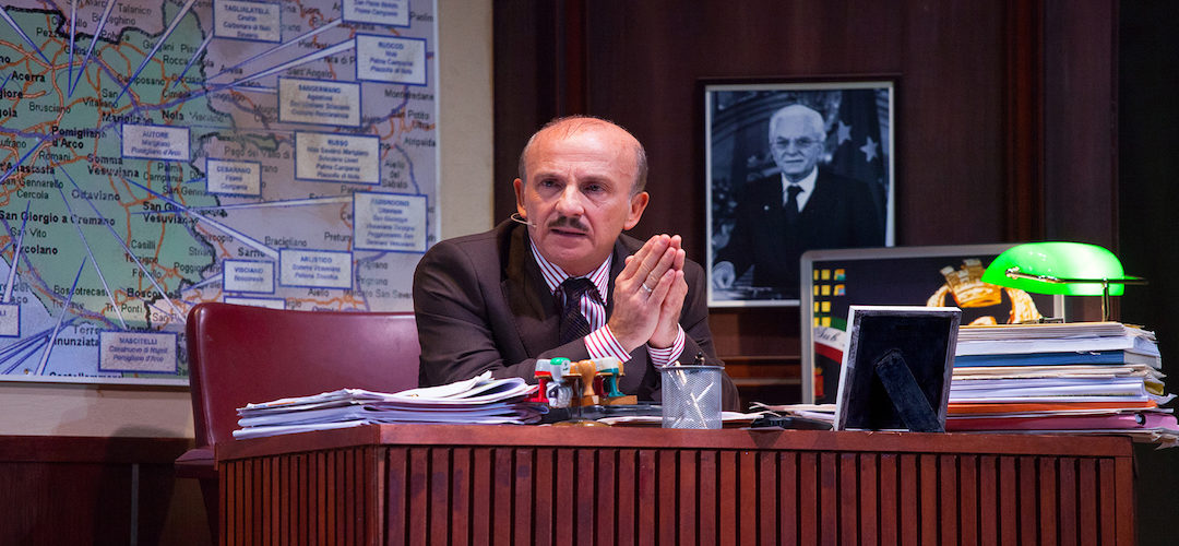 IL COLPO DI SCENA di e con Carlo Buccirosso